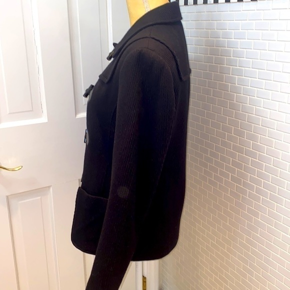 Anne Klein black wool jacket with toggle button closure. Herringbone weaveSize S - Picture 4 of 13